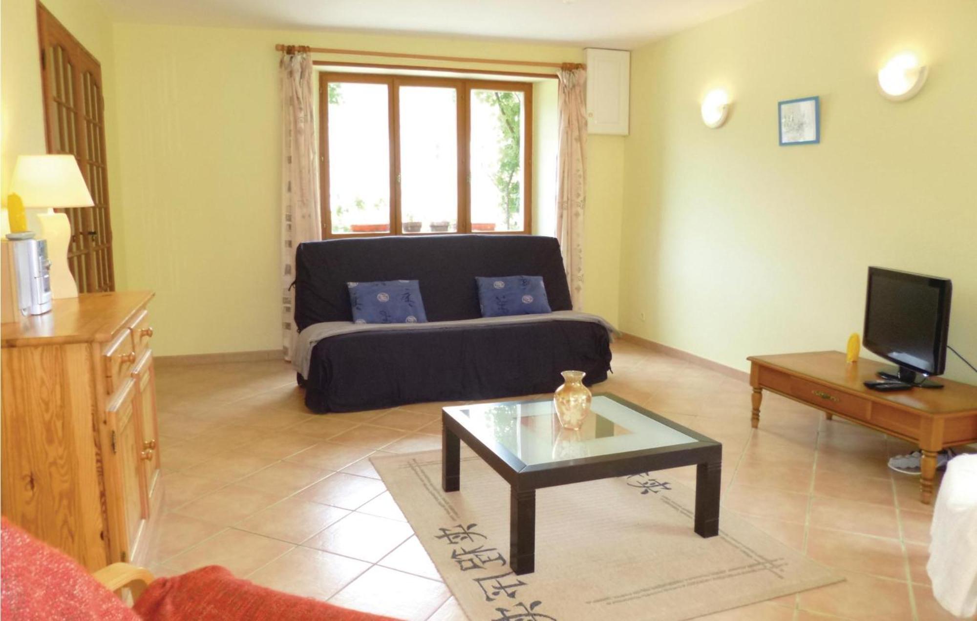 3 Bedroom Cozy Home In Brucheville Carentan-les-Marais 外观 照片